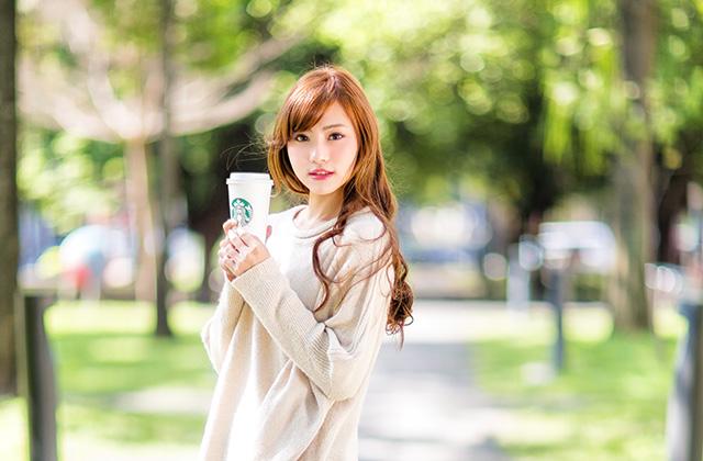 女性