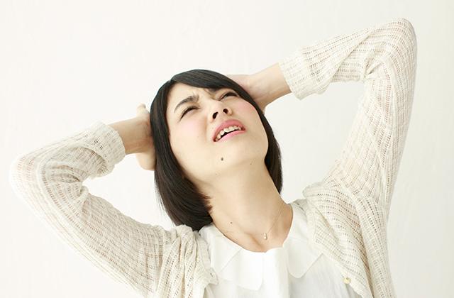 女性
