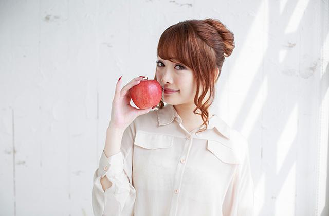 女性