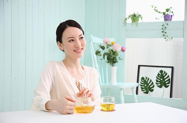 女性(明・座・お茶)