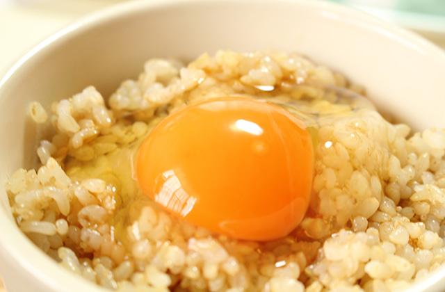 料理(卵かけごはん)