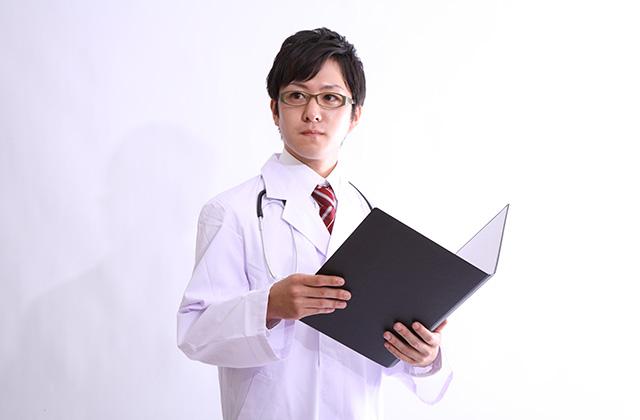 男性(医者1)